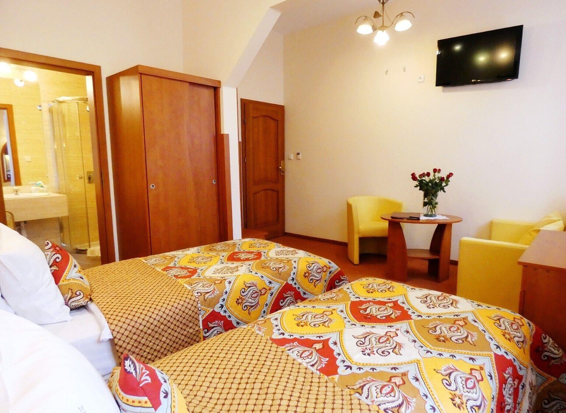 Aparthotel Adler Краків Екстер'єр фото