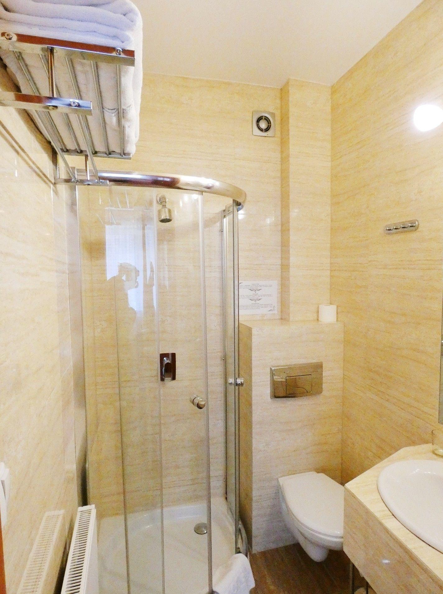 Aparthotel Adler Краків Екстер'єр фото