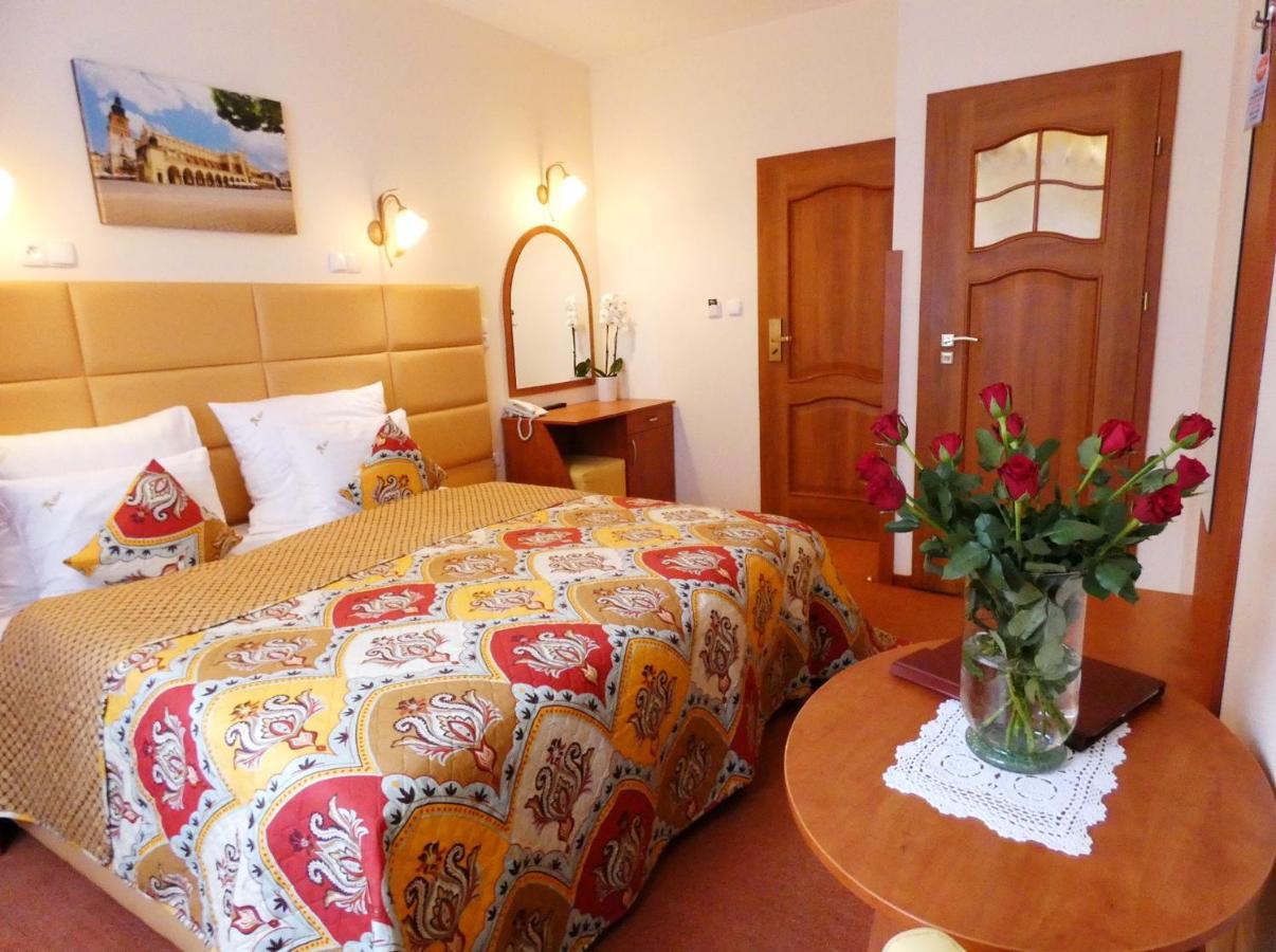 Aparthotel Adler Краків Екстер'єр фото