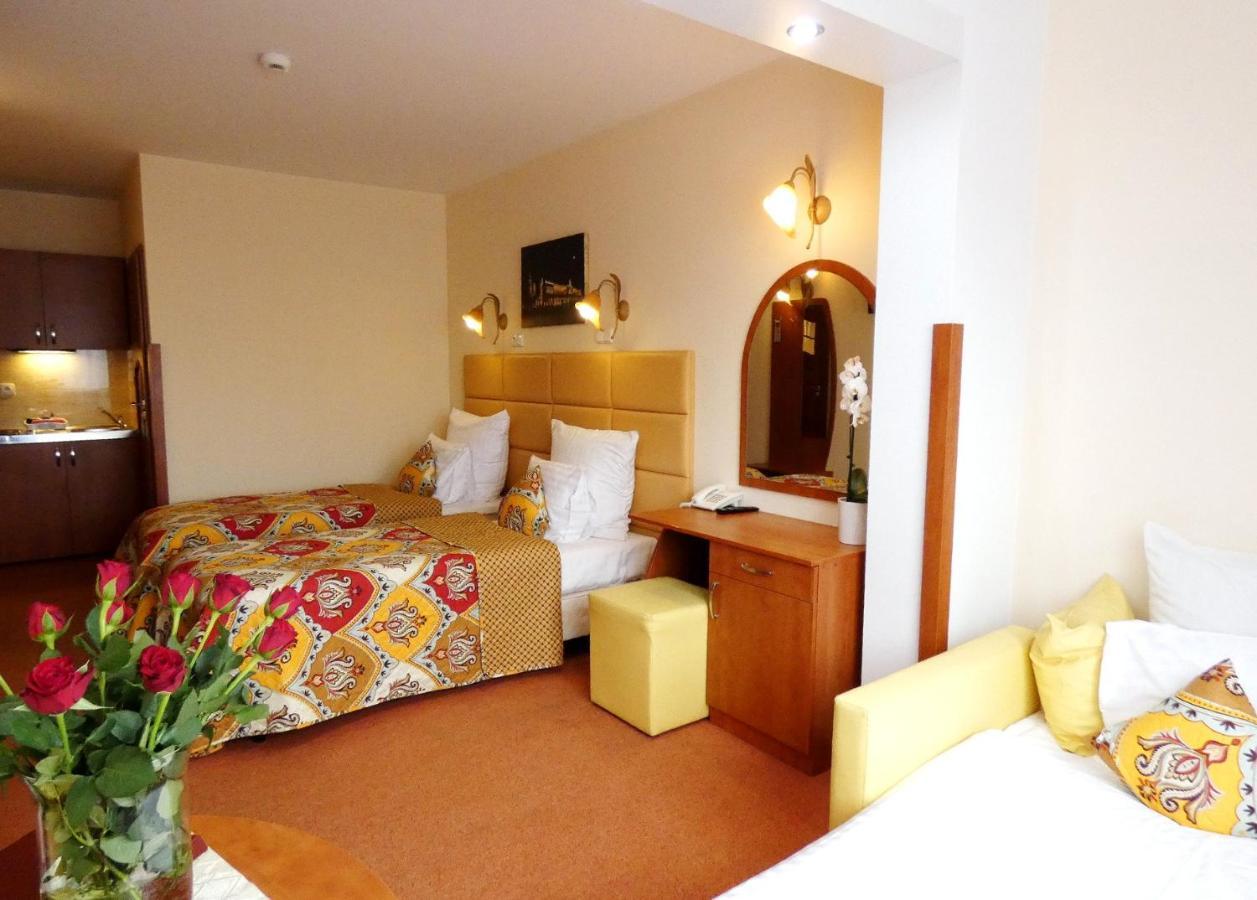Aparthotel Adler Краків Екстер'єр фото
