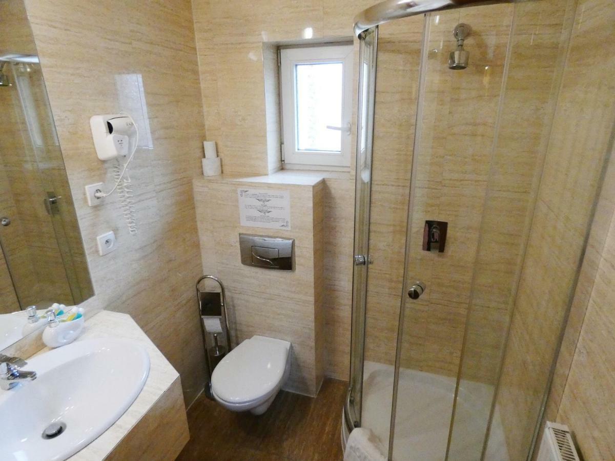 Aparthotel Adler Краків Екстер'єр фото